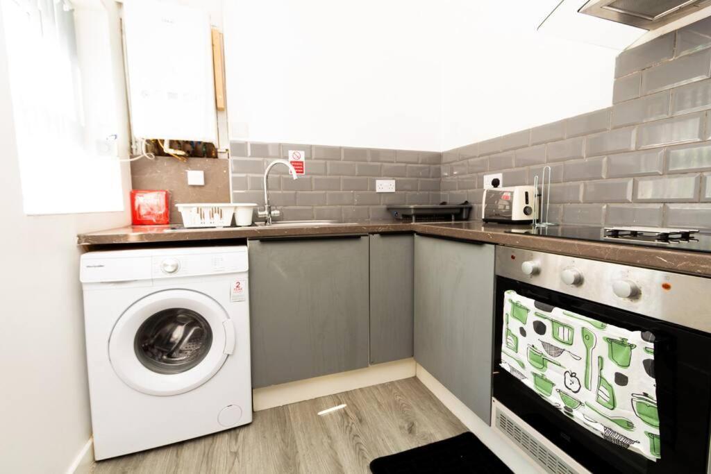 5 - Refurbished In A Shared House *