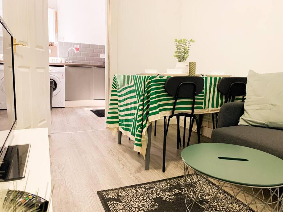 5 - Refurbished In A Shared House Sheffield
